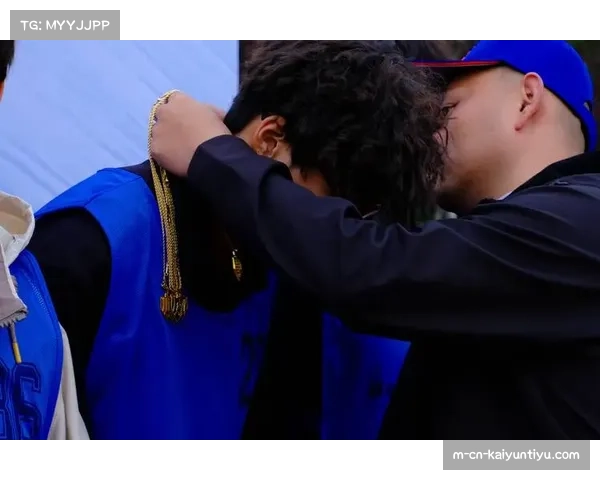 熊猫杯四队战术风格各异 技术流与身体对抗形成对比